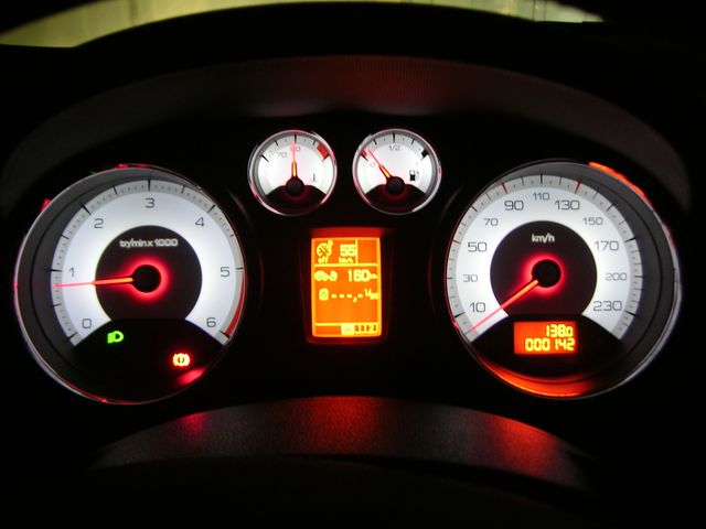 http://www.forum-peugeot.com/Forum/mesimages/22633/PICT7255 - Copie.jpg